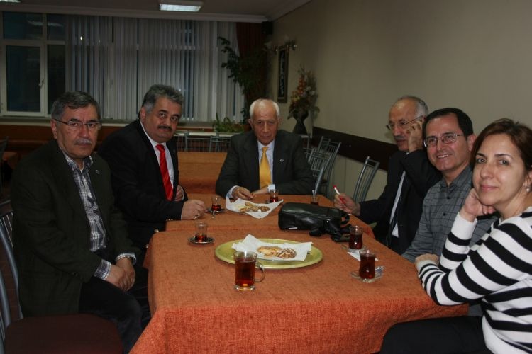 Şairlerimizi Anma Programı